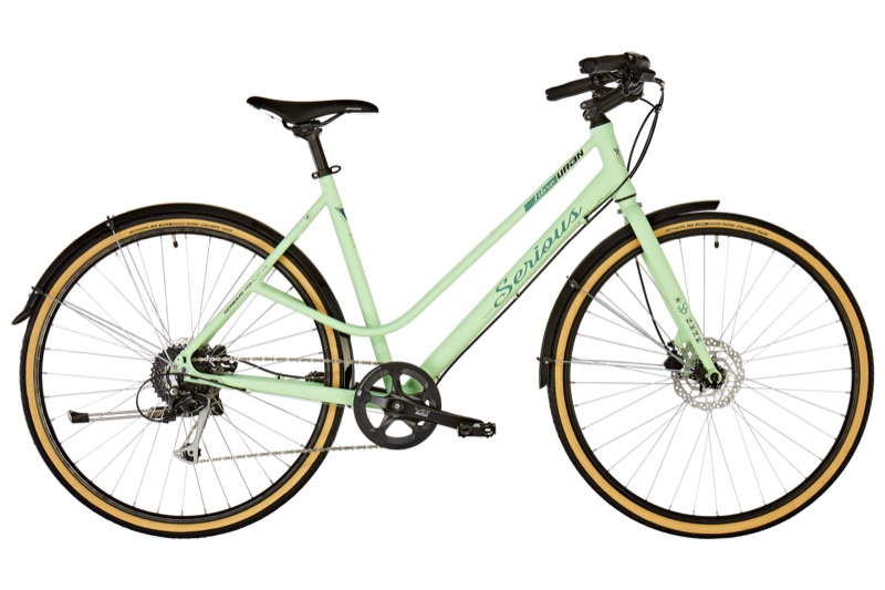 Mintgrünes Urban Bike mit hellbraunen Reifenflanken, Seitenansicht